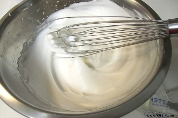 6 Natural Kitchen Remedies to Reduce Wrinkles Effectively