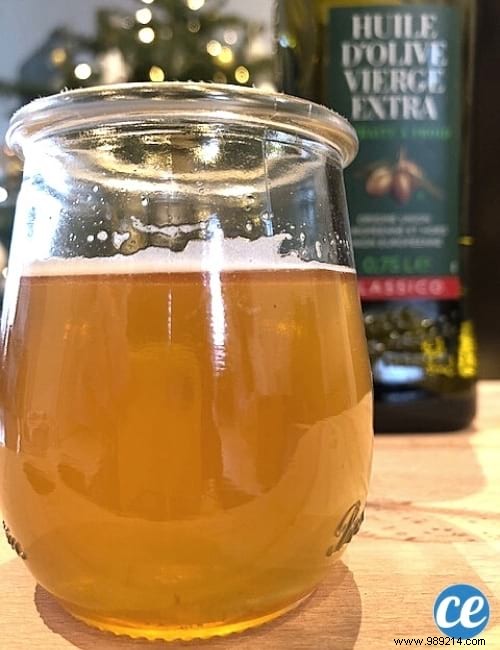 4 Proven Honey Remedies to Restore Dry, Damaged Hair Naturally