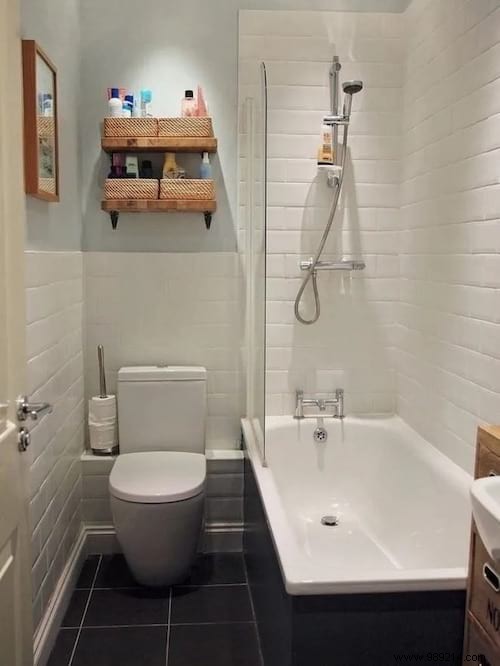 33 Expert Design Ideas to Maximize Space in Small Bathrooms
