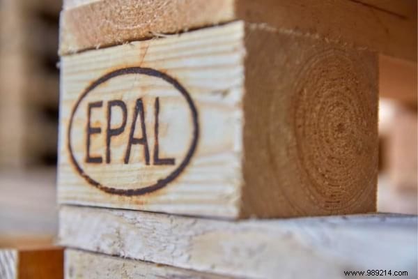 How to Source Free Wooden Pallets Near You: 5 Proven Spots + Safety Guide