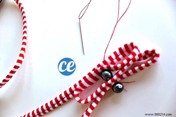 DIY Christmas Hanging Tree Ornament: Craft It in 5 Minutes