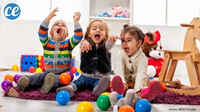 5 Free DIY Games to Keep Toddlers (Ages 1-3) Entertained for Hours
