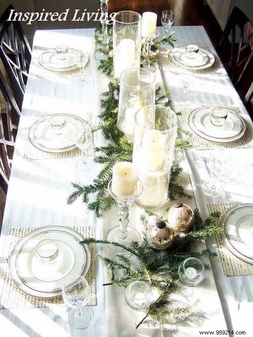 65 Easy and Budget-Friendly Christmas Table Decoration Ideas