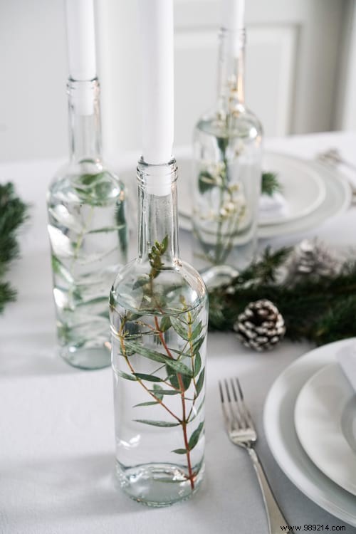 65 Easy and Budget-Friendly Christmas Table Decoration Ideas