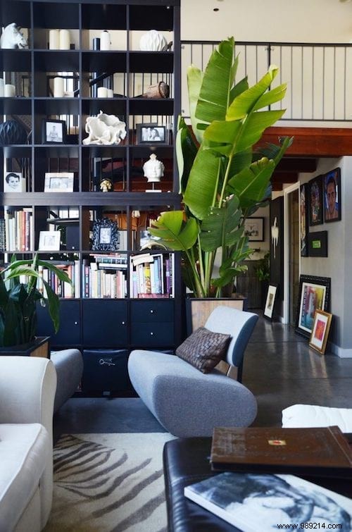 17 Versatile Ways to Transform Storage Cubes into Stylish Home Organizers