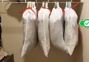 Genius Moving Hack: Pack Clothes on Hangers Using Trash Bags Effortlessly
