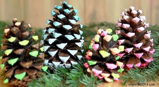 30 Creative Ways to Upcycle Everyday Items into Stunning Christmas Decorations
