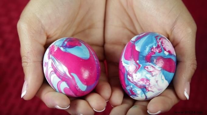Easy Nail Polish Hack for Beautifully Decorated Easter Eggs: A Proven DIY Guide