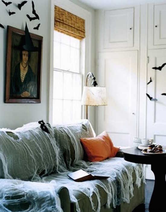 24 Easy DIY Halloween Decoration Ideas for a Spooktacular Home