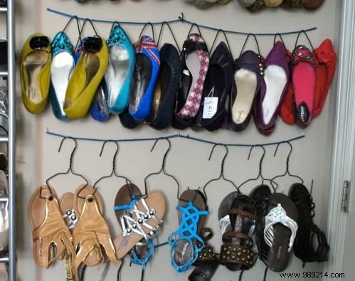 Smart DIY Wire Hanger Hack: Organize Flat Shoes on a Budget