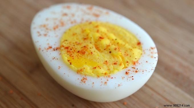 Perfect Hard-Boiled Eggs Every Time: The Vinegar Trick to Prevent Cracked Shells