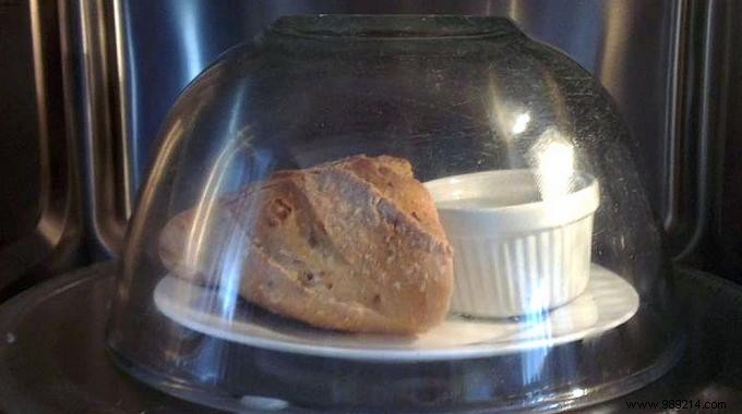 Revive Stale Bread in 30 Seconds: Proven Microwave Hack