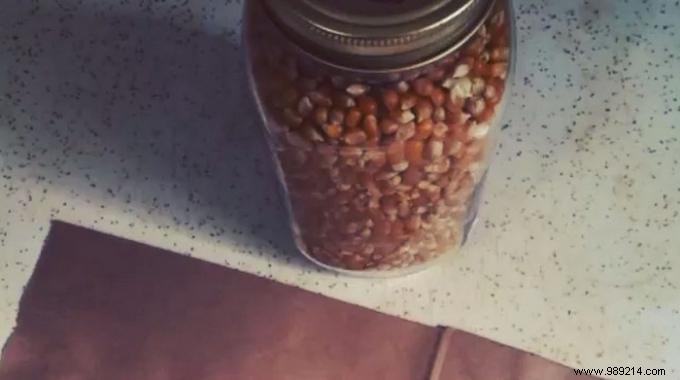 Quick Microwave Popcorn: Ready in 3 Minutes for Movie Night