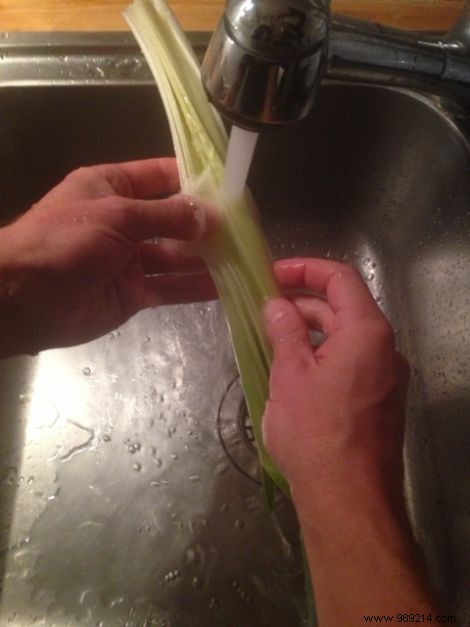 How to Wash Leeks Thoroughly: A Simple 3-Step Guide
