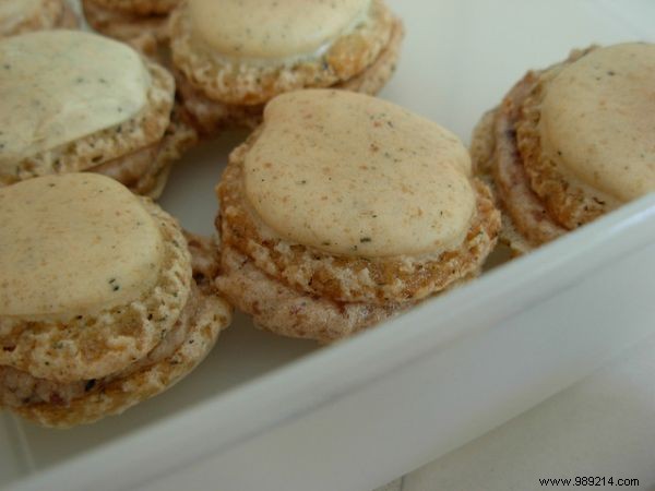 How to Store Macarons Properly: 2 Expert Tips to Preserve Freshness and Flavor