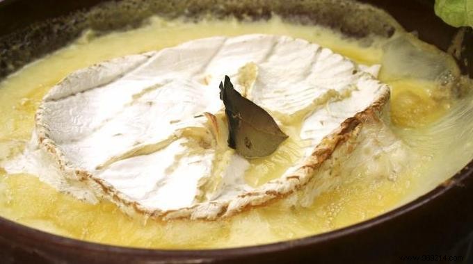 Easy Baked Camembert Recipe: €0.74 Per Person Delight