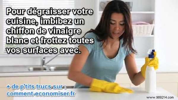 Effortlessly Degrease Your Kitchen with White Vinegar: A Proven Natural Method