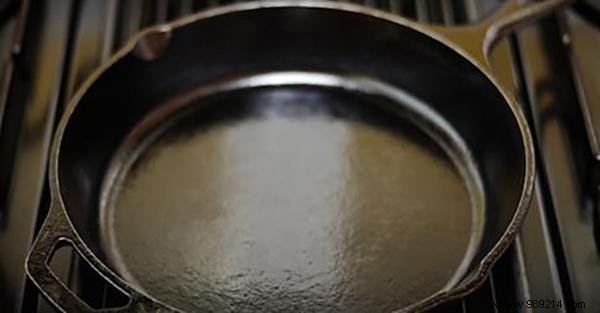 10 Proven Benefits of Cooking with a Cast Iron Skillet