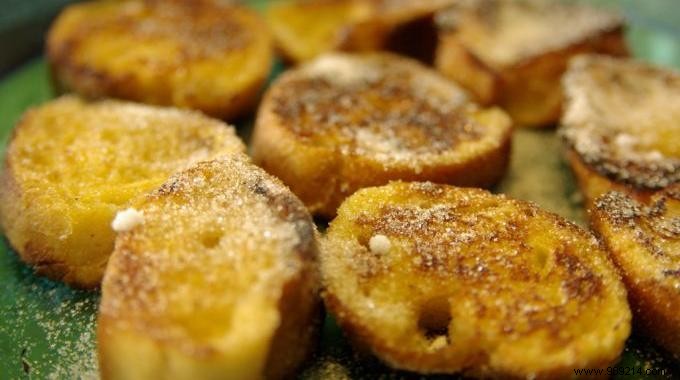 Transform Stale Bread into Delicious French Toast: Easy, Budget-Friendly Recipe