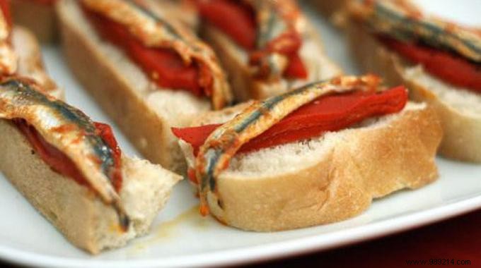 Easy Homemade Aioli Tapas with Anchovies: Budget-Friendly Aperitif Recipe