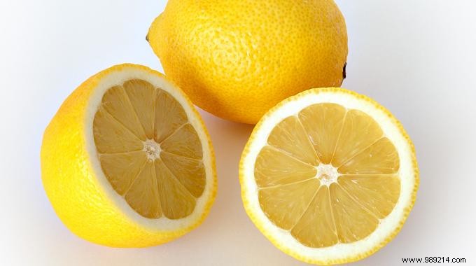 The Pro Way to Cut a Lemon: Get 3x More Juice Every Time