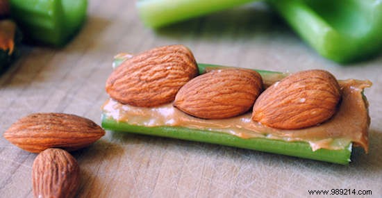 15 Portable High-Protein Snacks for Sustained Energy On the Go