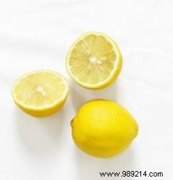 Crispy Fried Chicken Strips with Creamy Avocado Sauce: 4 Simple Steps