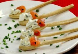 Elegant Smoked Salmon Appetizer Spoons: Ready in Just 10 Minutes