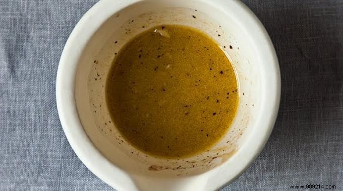 Vinegar-Free Vinaigrette Recipe: Fresh Lemon Dressing for Any Salad