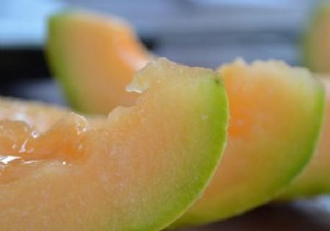 4 Proven Tips to Pick the Perfect Ripe Melon Every Time