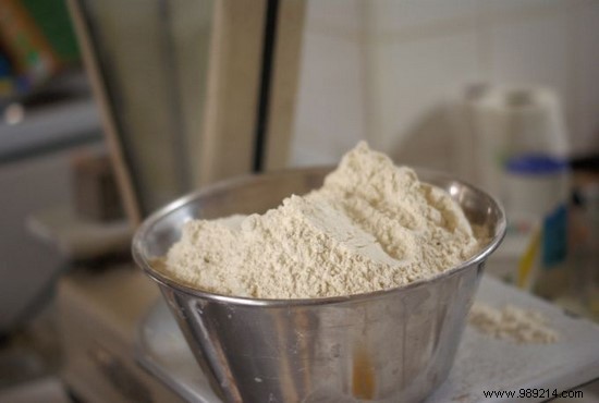 Authentic Homemade Pizza Margherita: Restaurant-Quality for Under €1 Per Person