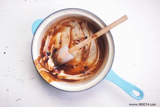 Foolproof Homemade Caramel Recipe: Never Sticks to the Pan