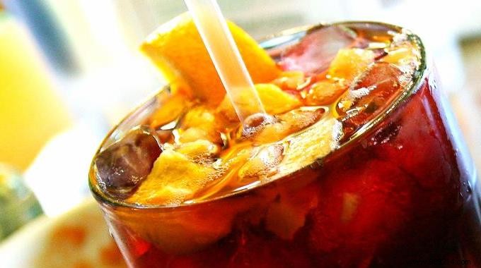 Easy Budget-Friendly Non-Alcoholic Sangria Recipe: €1.35 Per Serving