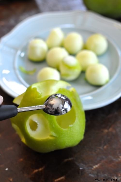 Easy Mini Caramel Apple Pops: A Fun, Kid-Friendly Recipe We Love