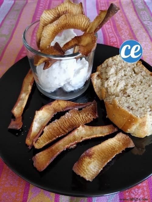 Transform Apple Peels into Crispy Sweet Chips: Simple Zero-Waste Recipe