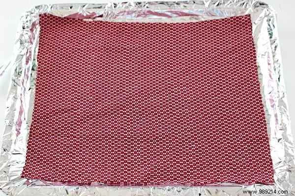 How to Make Reusable Beeswax Wraps: A Natural Alternative to Plastic Cling Film