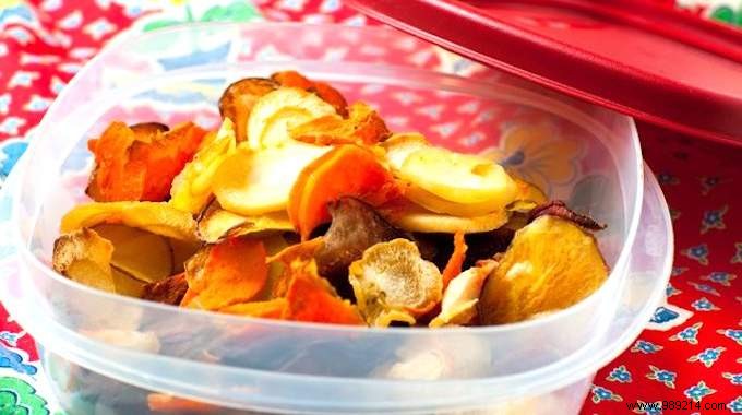Transform Vegetable Peels into Crispy Zero-Waste Chips: Simple Recipe