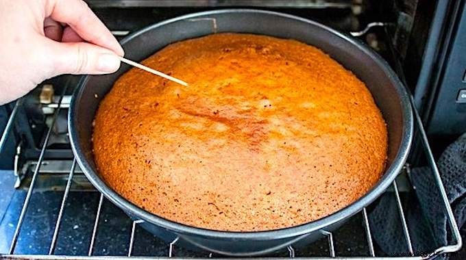11 Common Cake Baking Mistakes and How to Fix Them for Perfect Results