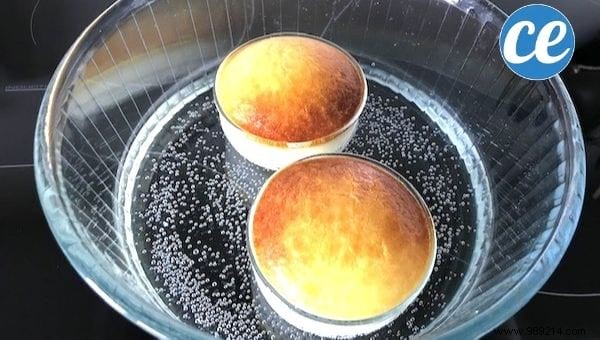 Creamy Garlic Mini Flans with Tomato Coulis: Easy, Elegant Appetizer Recipe