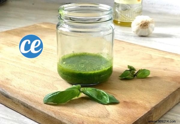 Quick 5-Minute Homemade Pistou Recipe: Authentic Basil, Garlic & Olive Oil Sauce