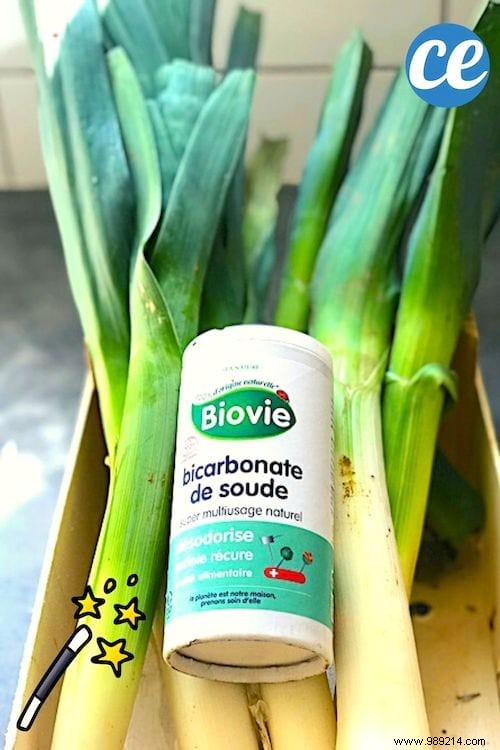 7 Proven Baking Soda Kitchen Hacks: Greener Veggies, Faster Cooking, and More