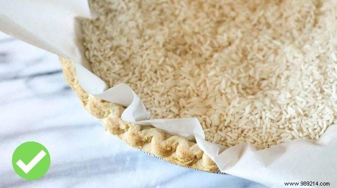 Grandma s Foolproof Trick for Crispy Pie Crust Every Time – No Soggy Bottoms