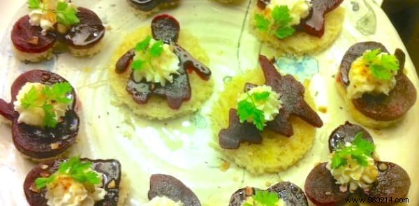 20 Chic, Easy, and Budget-Friendly Christmas Aperitif Recipes