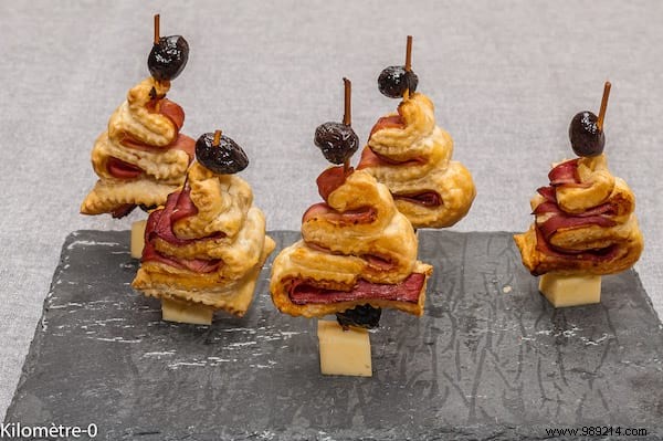 20 Chic, Easy, and Budget-Friendly Christmas Aperitif Recipes