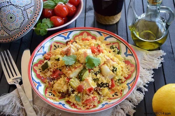 70 Easy, Quick, and Budget-Friendly Microwave Recipes: Savory and Sweet