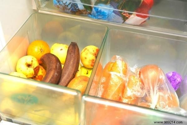 Are Overripe Black Bananas Safe to Eat? Nutrition Benefits and Storage Tips