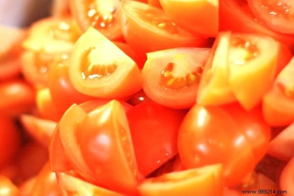 30 Foods You Should Never Freeze: Protect Your Health and Avoid Waste