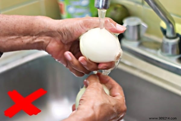 10 Foods You Should Never Wash Before Eating (and 8 You Always Should)
