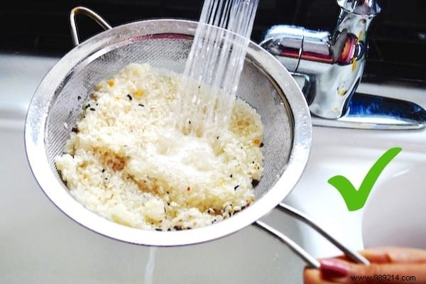 10 Foods You Should Never Wash Before Eating (and 8 You Always Should)