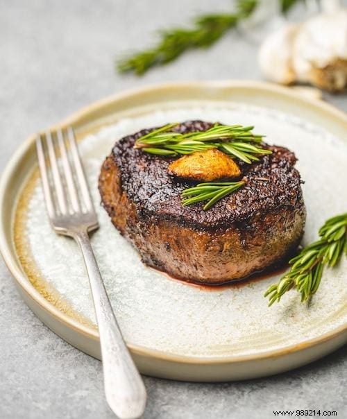 8 Smart Ways to Use Carrot Tops: Recipes and Tips to Cut Waste